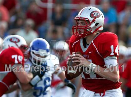 Thumbnail 3 in Covington Catholic @ Dixie Heights (Skyline Chili Crosstown Showdown) photogallery.