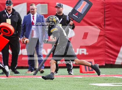 Thumbnail 1 in Bountiful vs. Roy (UHSAA 5A Final) photogallery.