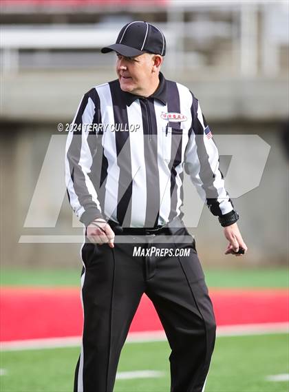 Thumbnail 3 in Bountiful vs. Roy (UHSAA 5A Final) photogallery.
