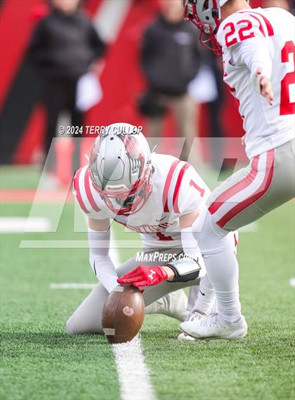 Thumbnail 1 in Bountiful vs. Roy (UHSAA 5A Final) photogallery.