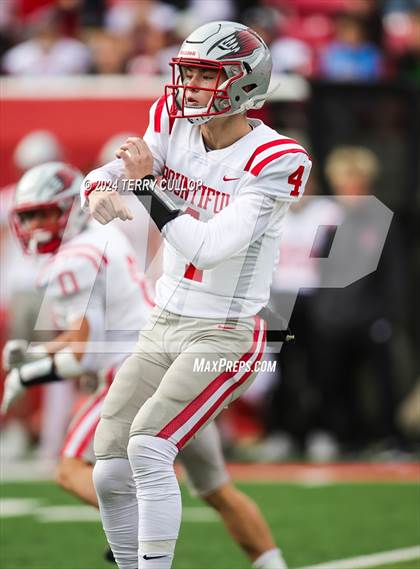Thumbnail 1 in Bountiful vs. Roy (UHSAA 5A Final) photogallery.