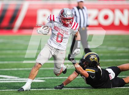 Thumbnail 2 in Bountiful vs. Roy (UHSAA 5A Final) photogallery.