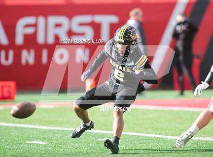 Thumbnail 3 in Bountiful vs. Roy (UHSAA 5A Final) photogallery.