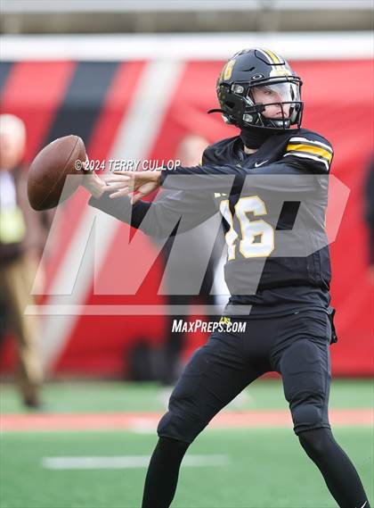 Thumbnail 2 in Bountiful vs. Roy (UHSAA 5A Final) photogallery.