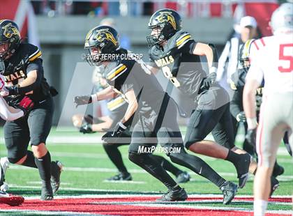Thumbnail 1 in Bountiful vs. Roy (UHSAA 5A Final) photogallery.