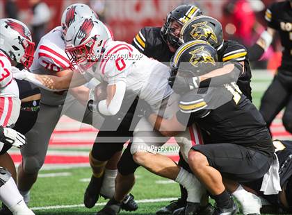 Thumbnail 3 in Bountiful vs. Roy (UHSAA 5A Final) photogallery.