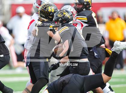 Thumbnail 2 in Bountiful vs. Roy (UHSAA 5A Final) photogallery.