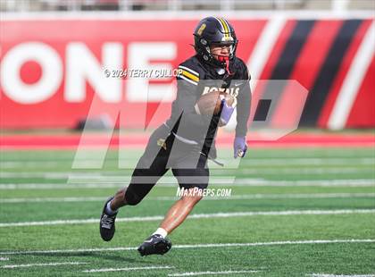 Thumbnail 2 in Bountiful vs. Roy (UHSAA 5A Final) photogallery.