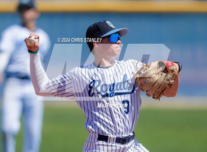 Thumbnail 1 in Quartz Hill vs. La Salle (Bob Everett Classic) photogallery.