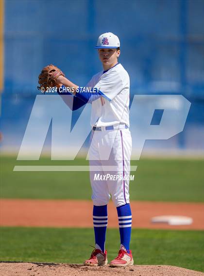 Thumbnail 2 in Quartz Hill vs. La Salle (Bob Everett Classic) photogallery.