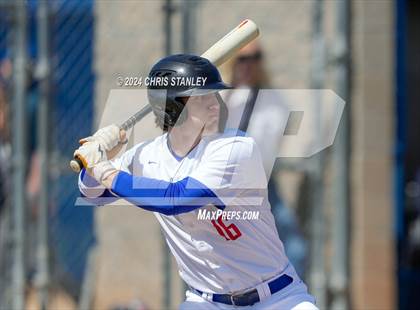 Thumbnail 2 in Quartz Hill vs. La Salle (Bob Everett Classic) photogallery.