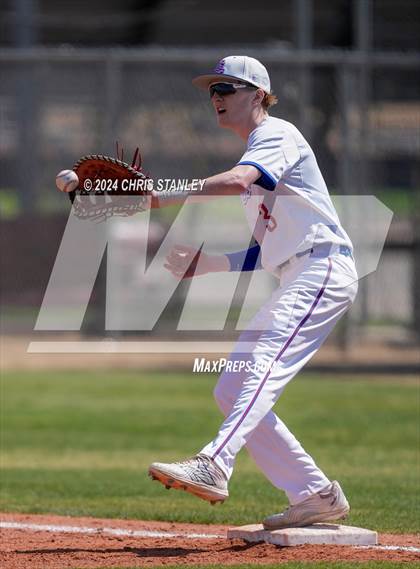 Thumbnail 3 in Quartz Hill vs. La Salle (Bob Everett Classic) photogallery.