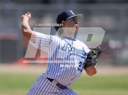 Thumbnail 2 in Quartz Hill vs. La Salle (Bob Everett Classic) photogallery.