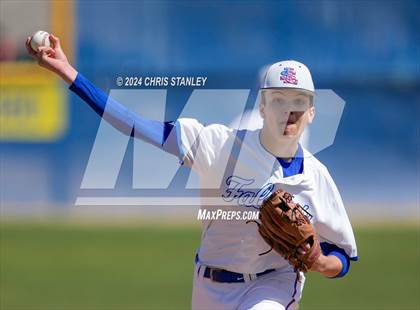 Thumbnail 2 in Quartz Hill vs. La Salle (Bob Everett Classic) photogallery.