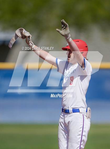 Thumbnail 1 in Quartz Hill vs. La Salle (Bob Everett Classic) photogallery.