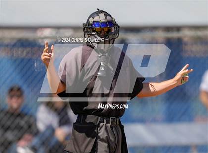 Thumbnail 1 in Quartz Hill vs. La Salle (Bob Everett Classic) photogallery.