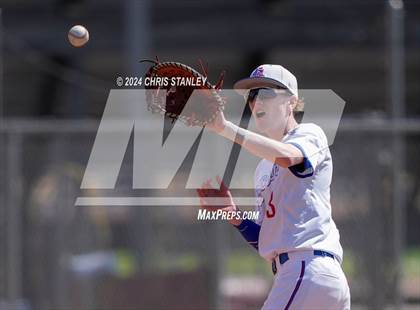 Thumbnail 1 in Quartz Hill vs. La Salle (Bob Everett Classic) photogallery.