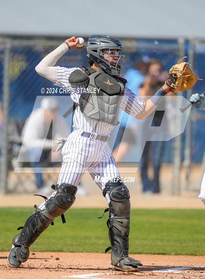 Thumbnail 1 in Quartz Hill vs. La Salle (Bob Everett Classic) photogallery.