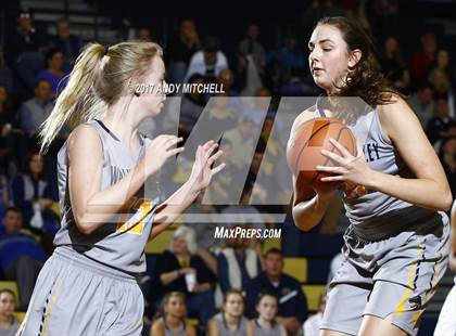 Thumbnail 3 in Walker Valley vs East Hamilton (District 5 3A) photogallery.