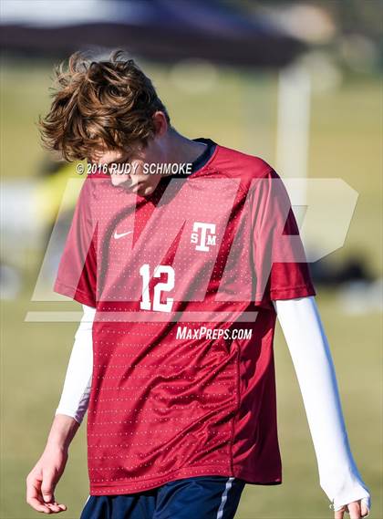 Thumbnail 2 in Fallbrook vs. St. Margaret's (Southern California High School Classic) photogallery.