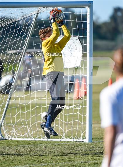 Thumbnail 1 in Fallbrook vs. St. Margaret's (Southern California High School Classic) photogallery.