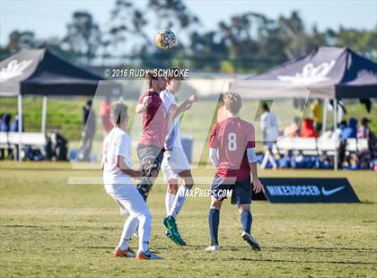 Thumbnail 2 in Fallbrook vs. St. Margaret's (Southern California High School Classic) photogallery.