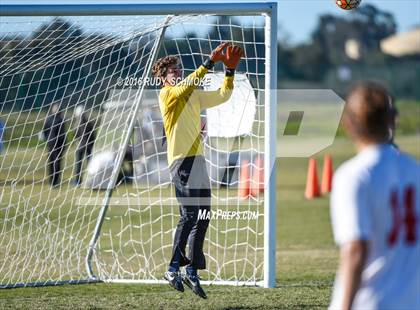 Thumbnail 2 in Fallbrook vs. St. Margaret's (Southern California High School Classic) photogallery.