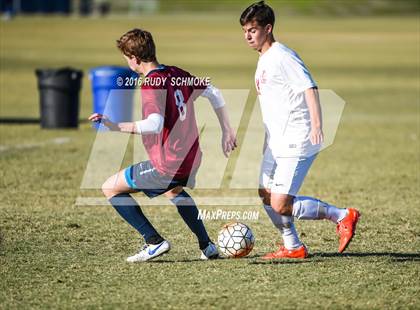 Thumbnail 2 in Fallbrook vs. St. Margaret's (Southern California High School Classic) photogallery.