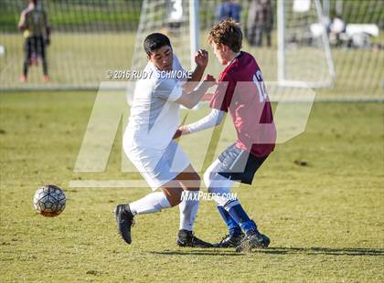 Thumbnail 2 in Fallbrook vs. St. Margaret's (Southern California High School Classic) photogallery.
