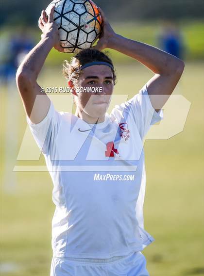 Thumbnail 2 in Fallbrook vs. St. Margaret's (Southern California High School Classic) photogallery.