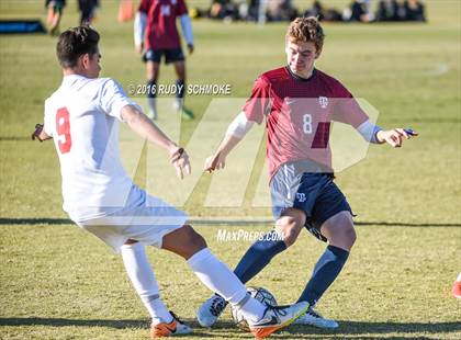 Thumbnail 2 in Fallbrook vs. St. Margaret's (Southern California High School Classic) photogallery.