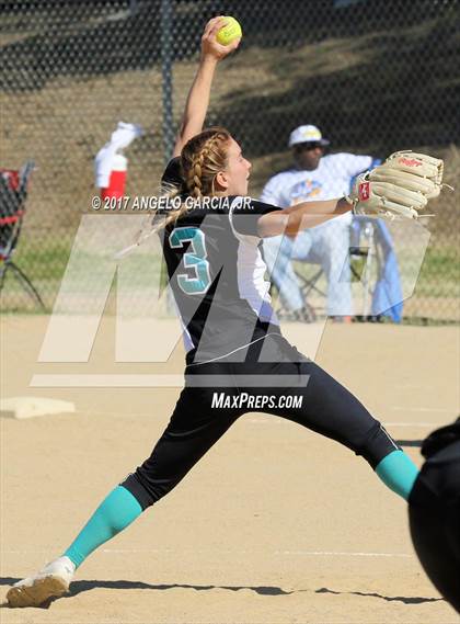 Thumbnail 3 in Freedom vs Deer Valley photogallery.