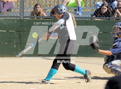 Thumbnail 2 in Freedom vs Deer Valley photogallery.