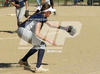 Thumbnail 1 in Freedom vs Deer Valley photogallery.