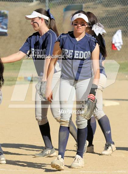 Thumbnail 1 in Freedom vs Deer Valley photogallery.