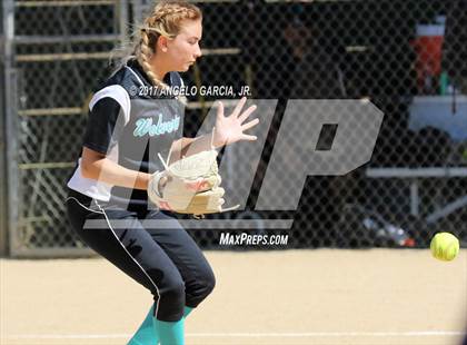 Thumbnail 2 in Freedom vs Deer Valley photogallery.