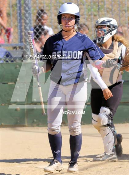 Thumbnail 2 in Freedom vs Deer Valley photogallery.
