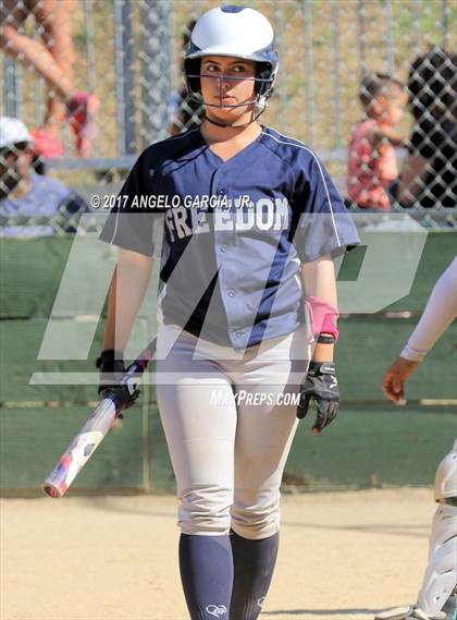 Thumbnail 1 in Freedom vs Deer Valley photogallery.