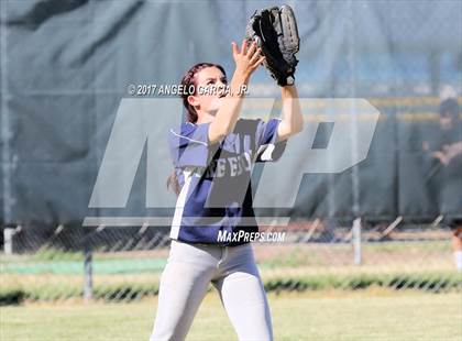 Thumbnail 1 in Freedom vs Deer Valley photogallery.