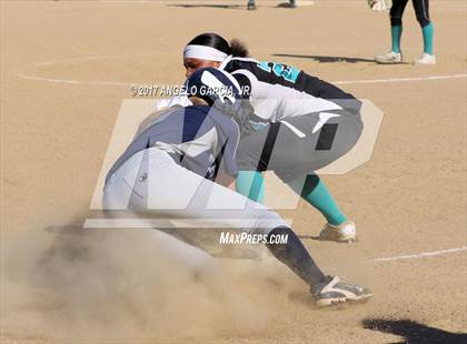 Thumbnail 2 in Freedom vs Deer Valley photogallery.