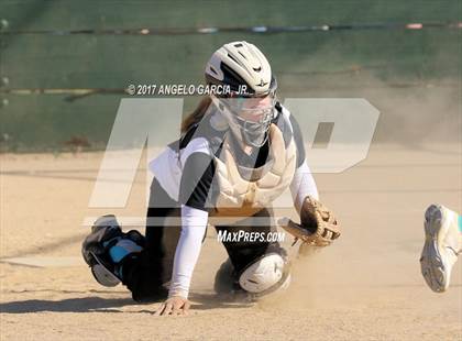 Thumbnail 2 in Freedom vs Deer Valley photogallery.
