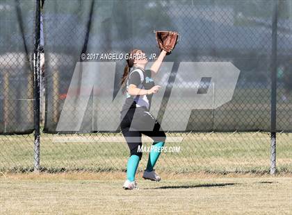 Thumbnail 1 in Freedom vs Deer Valley photogallery.