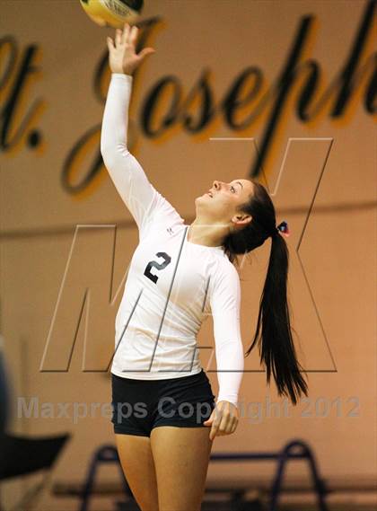 Thumbnail 3 in St. Joseph vs. St. Johns Country Day photogallery.