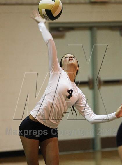 Thumbnail 3 in St. Joseph vs. St. Johns Country Day photogallery.