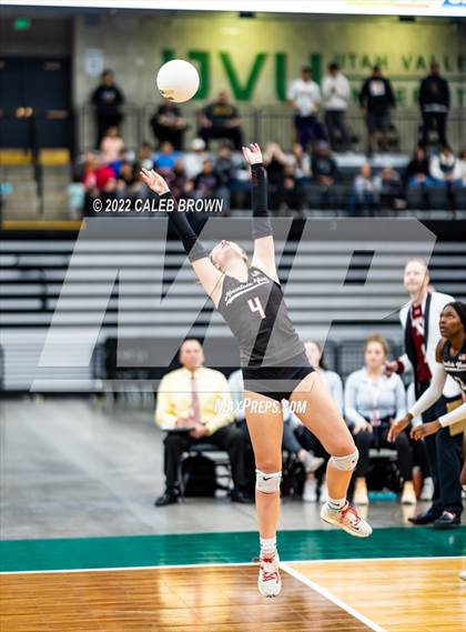 Thumbnail 3 in Mountain View vs. Timpview (UHSAA 5A Championship) photogallery.