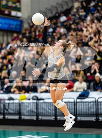 Thumbnail 1 in Mountain View vs. Timpview (UHSAA 5A Championship) photogallery.