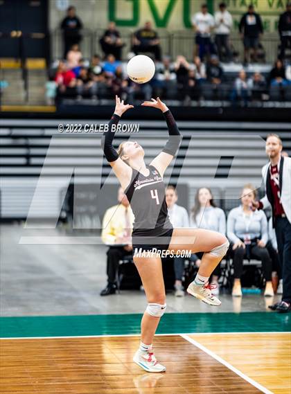 Thumbnail 2 in Mountain View vs. Timpview (UHSAA 5A Championship) photogallery.