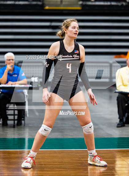Thumbnail 3 in Mountain View vs. Timpview (UHSAA 5A Championship) photogallery.
