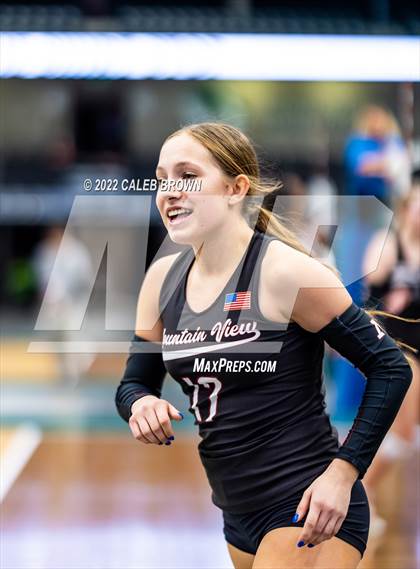 Thumbnail 3 in Mountain View vs. Timpview (UHSAA 5A Championship) photogallery.