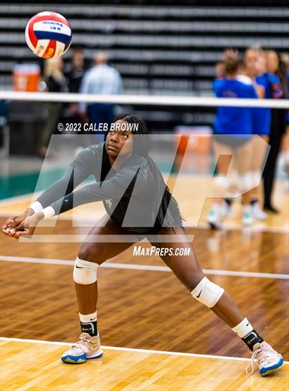 Thumbnail 3 in Mountain View vs. Timpview (UHSAA 5A Championship) photogallery.
